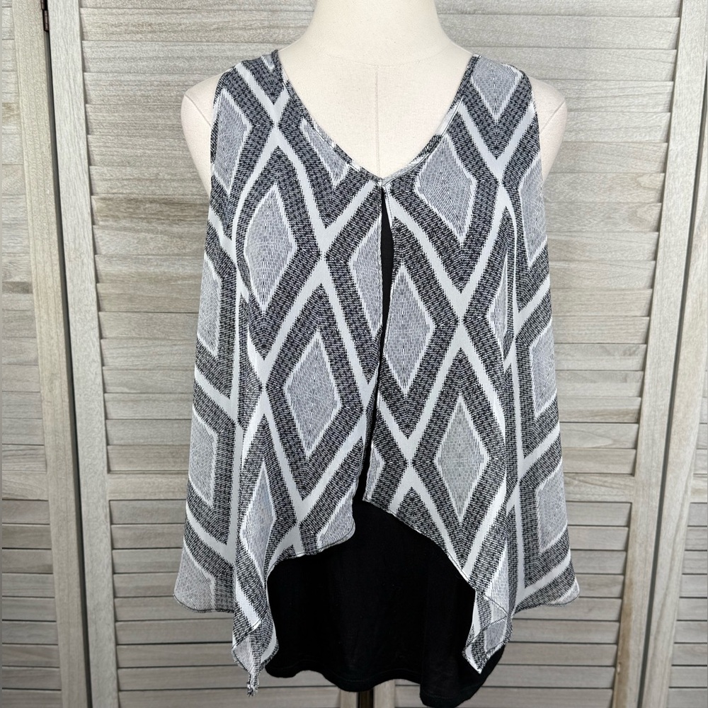 IZ BYER Flowy Layered Y2K Tank Top Black & White Diamond Pattern-XL